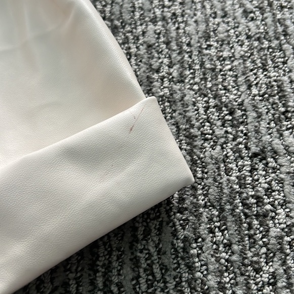 Cream Leather Shorts - Picture 8 of 8